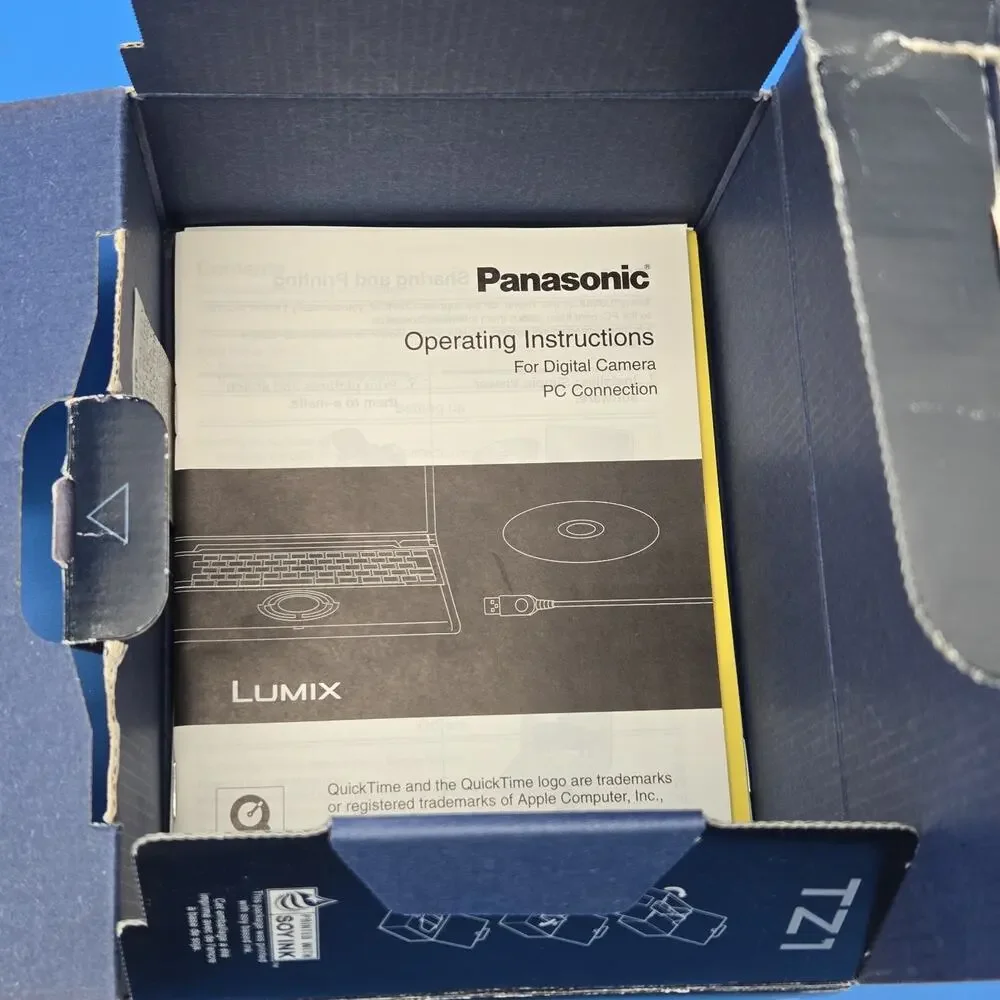 Panasonic Lumix DMC-TZ1 Silver 5MP Digital Camera 10x Zoom Tested Boxed